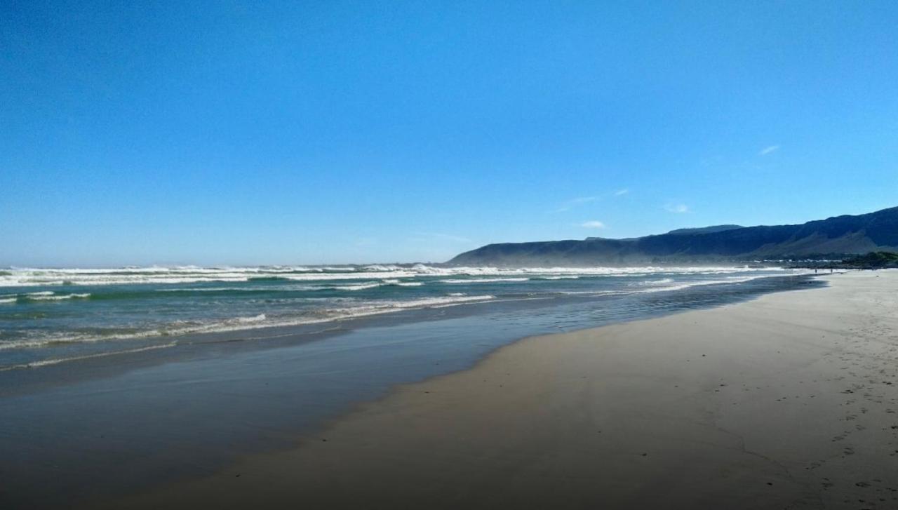 Hermanus Haven, Entire Home, On The Sea, Private Pool, Secure Eksteriør bilde
