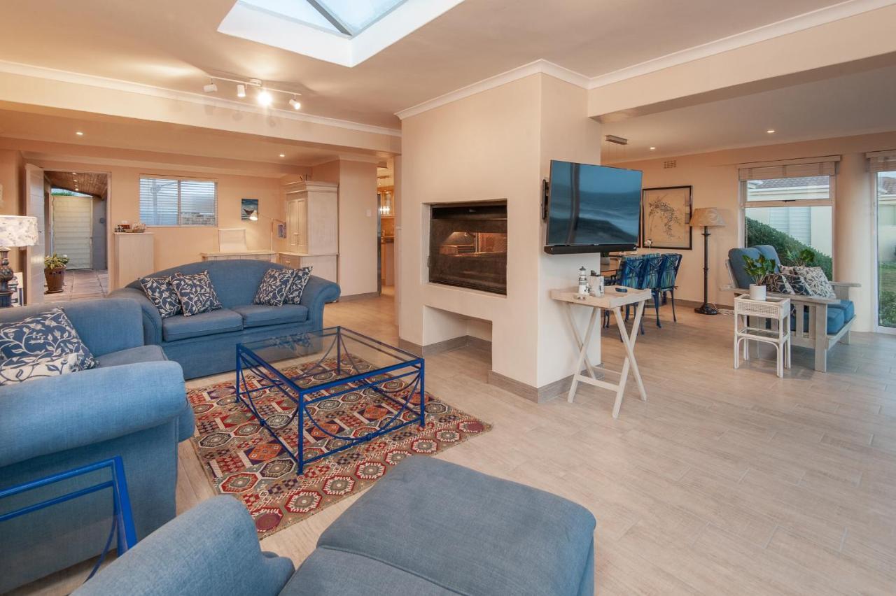 Hermanus Haven, Entire Home, On The Sea, Private Pool, Secure Eksteriør bilde