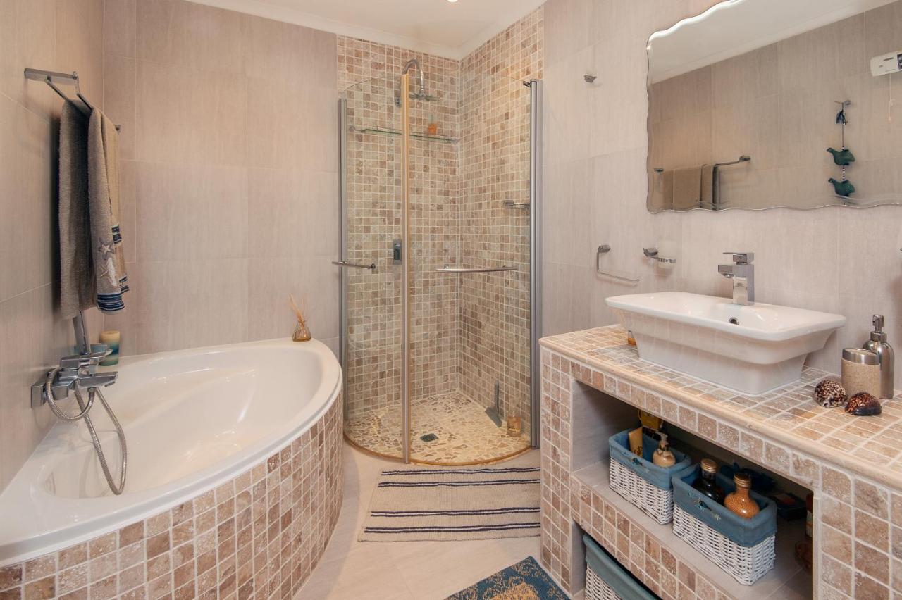 Hermanus Haven, Entire Home, On The Sea, Private Pool, Secure Eksteriør bilde